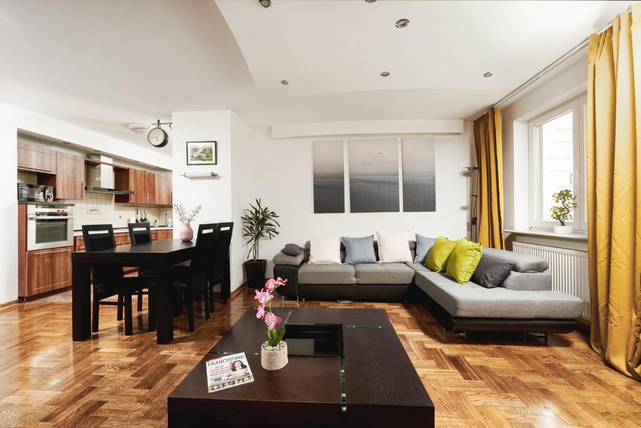 Lumina Spacious Apartment Near The Railway Station Warsaw Exterior photo